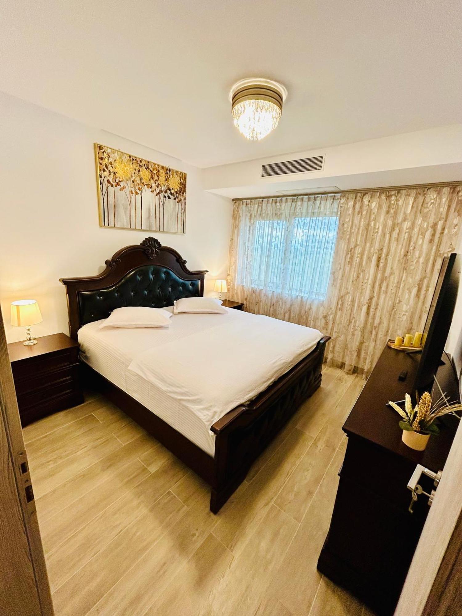 Dis Mamaia Nord Apartment Constanta Exterior photo