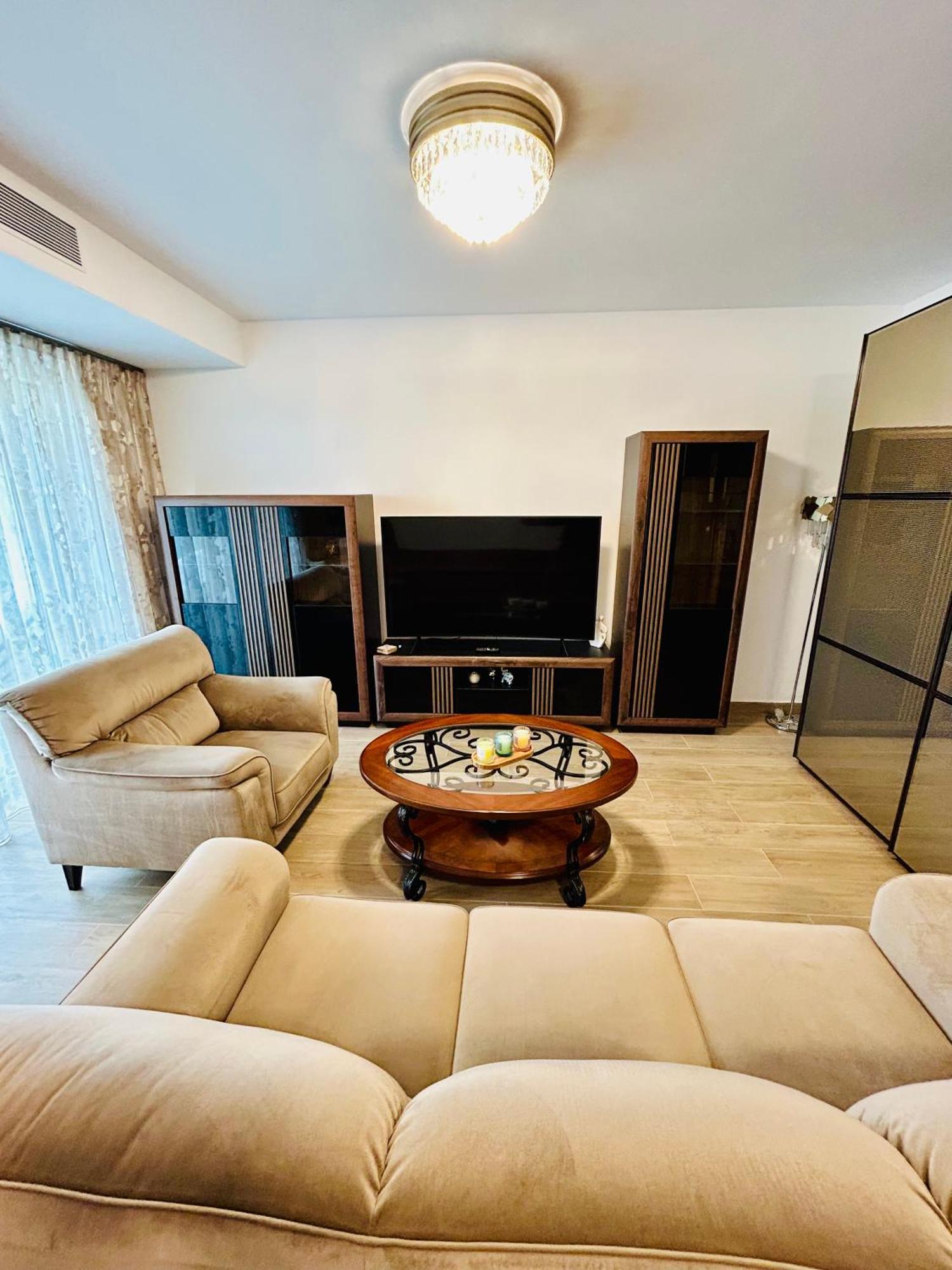 Dis Mamaia Nord Apartment Constanta Exterior photo